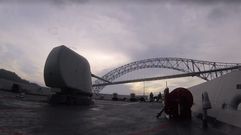 La �Crist�bal Col�n� cruza el canal de Panam� en su vuelta al mundo