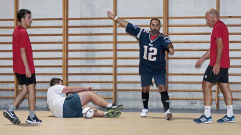 PARTIDO DE F�TBOL ENTRE EL PP Y EL PSOE DE PONTEVEDRA