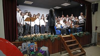 No acto houbo participaci�n do alumnado do instituto vigu�s.