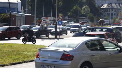 Este lunes comenzaron las obras de asfaltado de la calle Progreso provocando grandes atascos en la entrada a la ciudad