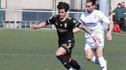 Riki Mangana debut&oacute; con el Compostela en A Grela.