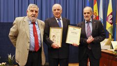 Como manda la tradici�n, a finales de enero el Sporting Club Casino tributa un homenaje a los que cumplen medio siglo de vinculaci�n con la hist�rica sociedad y se convierten en socios de oro