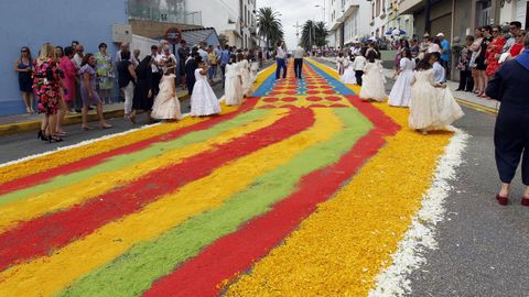 Imagen de archivo de la alfombra floral del Carmen en la calle Curros Enríquez