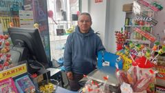 A sus 61 a�os, el colombiano Danie Castra se hizo aut�nomo para llevar las riendas de la tienda Rico Rico en la calle Mar�a