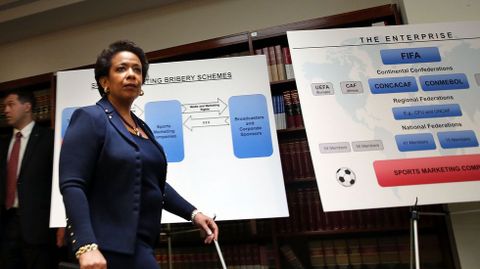 Loretta Lynch, fiscal general de EE.UU., en la rueda de prensa en la que explic el esquema corrupto en la FIFA.