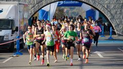 Carreras de San Silvestre en Ourense.La prueba de Castrelo de Mi�o es la decana de las que se celebran en la provincia en esa fecha