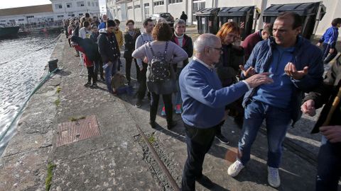 Submarino Tramontana atracado en la Escuela Naval de Mar�n