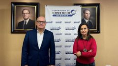 El subdelegado del Gobierno en Ourense, Eladio Santos, con la presidenta de la Federacin de Comercio de Ourense, Beatriz Gmez.