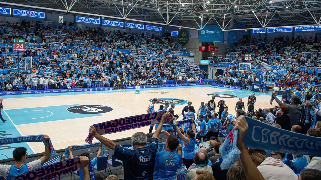 La voz del breoganismo: así analizan las peñas el partido en el Pazo ante el Real Madrid