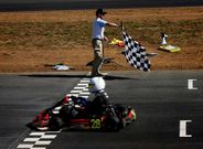 La medida busca bajar los precios a karts y motos y rentabilizar el desgaste de los autom�viles.
