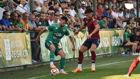 Partido de pretemporada del Trofeo Festa do Pulpo en O Carballio.