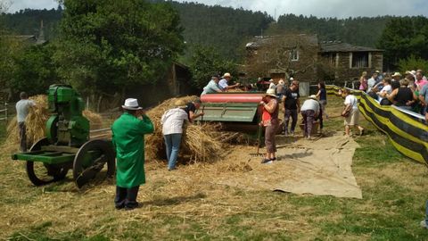 Una malla tradicional en A Maria (en Bravos, Ourol)