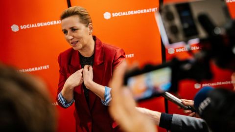 La primera ministra danesa, Mette Frederiksen, tras conocerse los resultados electorales