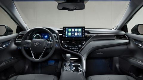 La berlina h�brida de la marca nipona presenta importantes mejoras