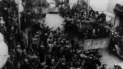 Recibimiento en las calles de Ja�n de soldados del bando nacional