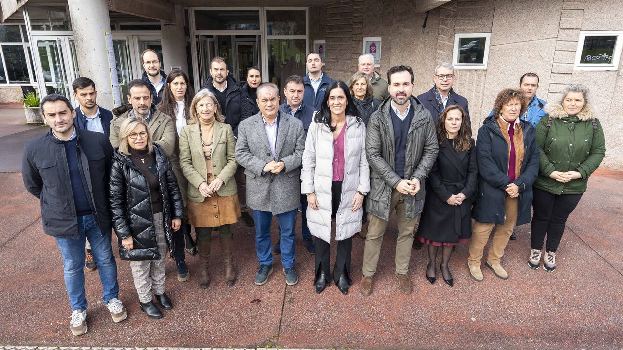 El PP reclama desde Lalín al Gobierno central que mantenga paradas de bus en 22 concellos