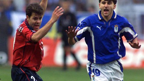 Ivn Ania en un encuentro ante Osasuna en la ltima temporada del Oviedo en Primera