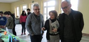 O director do IES, Alfonso Pi�eiro, a mestra Rosa Paz e o edil Farruco Gra�a, inaugurando.