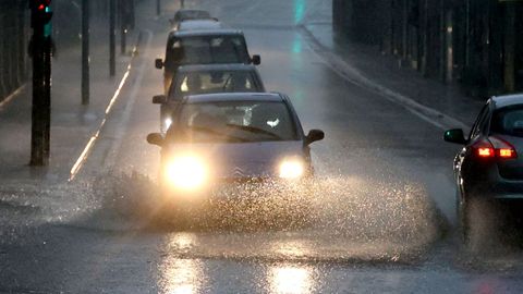 Inundaciones en la avenida de Galicia en Cambados