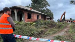 El alcalde, revisando el inicio de la demolici�n de los inmuebles