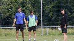 Luis Arturo dirige un entrenamiento en El Requex�n