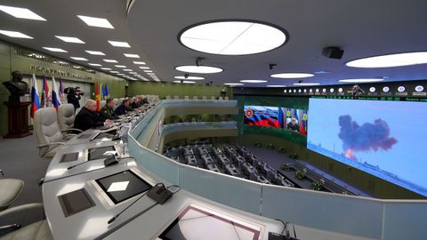 Putin acudi� al Centro Nacional de Mando para supervisar el lanzamiento del misil Avangard