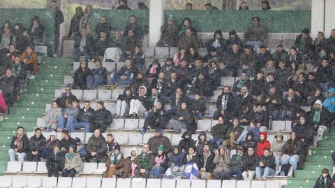 B�scate en la grada del Racing y el Lugo. 