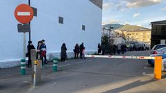 Las colas para el cribado sin cita en el Hospital Comarcal de Valdeorras fueron constantes durante los d�as de Navidad