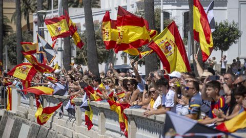 Concentraci�n en apoyo a la poblaci�n de Ceuta el pasado domingo en la bah�a sur de la ciudad aut�noma.