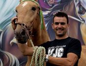 �scar Ferre�o, con uno de sus caballos en el 2011.