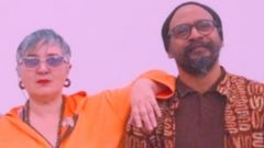 <span lang= gl >A Pedreira e Vargas co�ec�ronse na Habana cando el xa era un pianista�eloxiado polo Instituto das Artes de Cuba e ela dirix�a aCentral Folque e estaba en Marful</span>