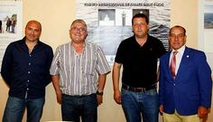 Los alcaldes de las tres localidades participaron en la presentaci�n de Fisterra.