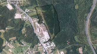Imagen del per�metro de los primeros casi cien mil metros cuadrados del futuro pol�gono industrial de Valga, anexo a la zona donde se encuentran Serrer�as Rodr�guez y Mecanizados Oliveira.
