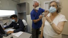 La campa�a de vacunaci�n masiva frente al covid redujo dr�sticamente el elevado nivel de contagios experimentado hasta bien entrada la primavera