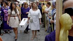 Procesi�n de las mortajas en honor del Nazareno en A Pobra