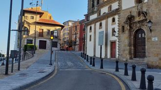 Acceso a Cimadevilla, en Gijón