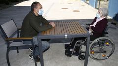 Francisco Paleo y su madre se reencontraron este mi�rcoles en la Domusvi de Viveiro aunque no pudieron tocarse