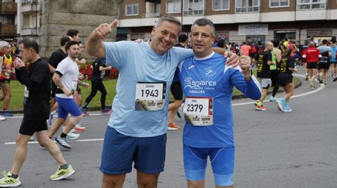 Miles de corredores participaron en la San Marti�o.