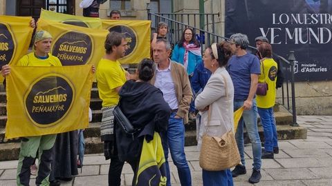 Ovidio Zapico en la celebraci�n en Nava del D�a de Asturias
