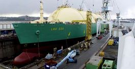 El gasero �LNG EDO� es uno de los buques que recalaron en Ferrol durante los seis primeros meses del a�o
