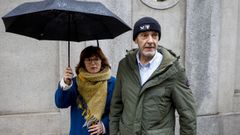 Los responsables de comunicacin de la Fiscala General del Estado, Mar Hedo, y de la Fiscala de la Comunidad de Madrid, igo Corral, a su llegada al Tribunal Supremo.