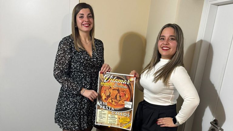 Patricia Rodr&iacute;guez y Alicia Ares con el cartel de este a&ntilde;o