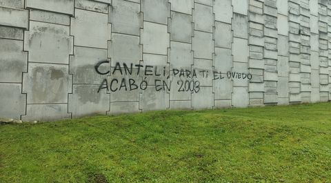 Pintada deCanteli, para ti el Oviedo acab en 2003 en los alrededores del Tartiere