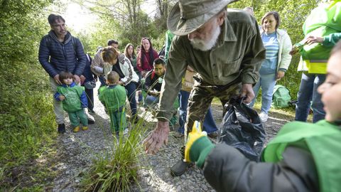 Recente actividade de Vaipolor�o no marco do Programa Voz Natura