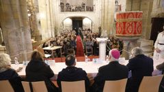El templo se llen� de p�blico en la presentaci�n de este 19 centenario del martirio de santa Mari�a de Augas Santas