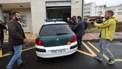 Llegada del acusado a declarar al juzgado de Carballo el 1 de junio del 2022