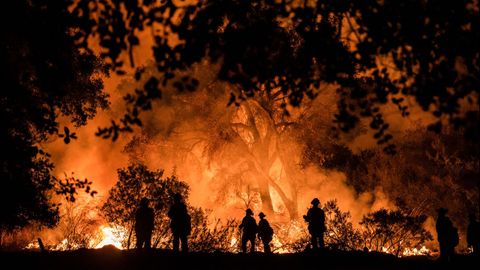 El fuego no da tregua a California