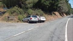 Los dos veh�culos implicados en el accidente, poco despu�s de la colisi�n