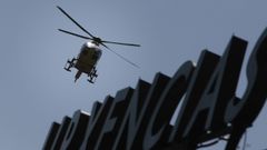 Foto de archivo del helic�ptero medicalizado llegando al Hospital Cl�nico de Santiago
