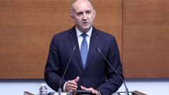 Rumen Radev durante su discurso en el Parlamento